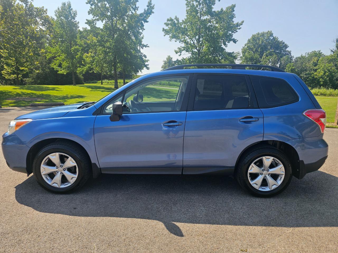 Subaru Forester 4dr CVT 2.5i PZEV 2015