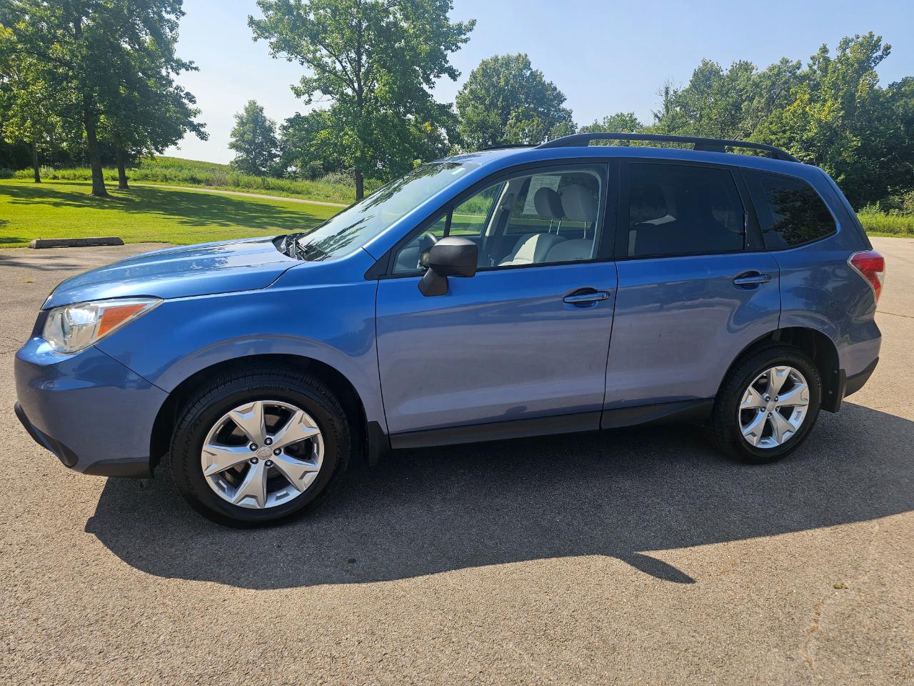 Subaru Forester 4dr CVT 2.5i PZEV 2015