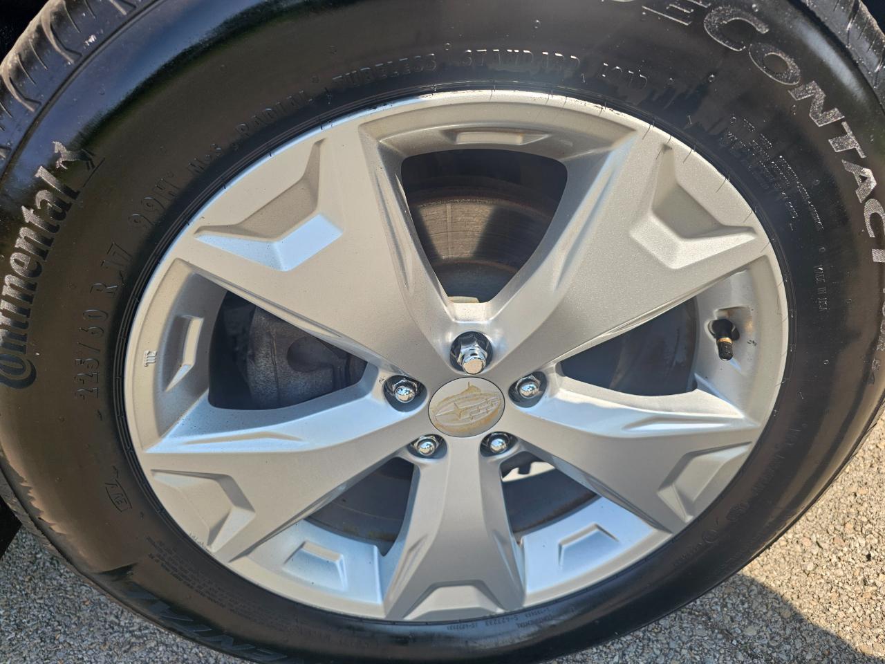 Subaru Forester 4dr CVT 2.5i PZEV 2015