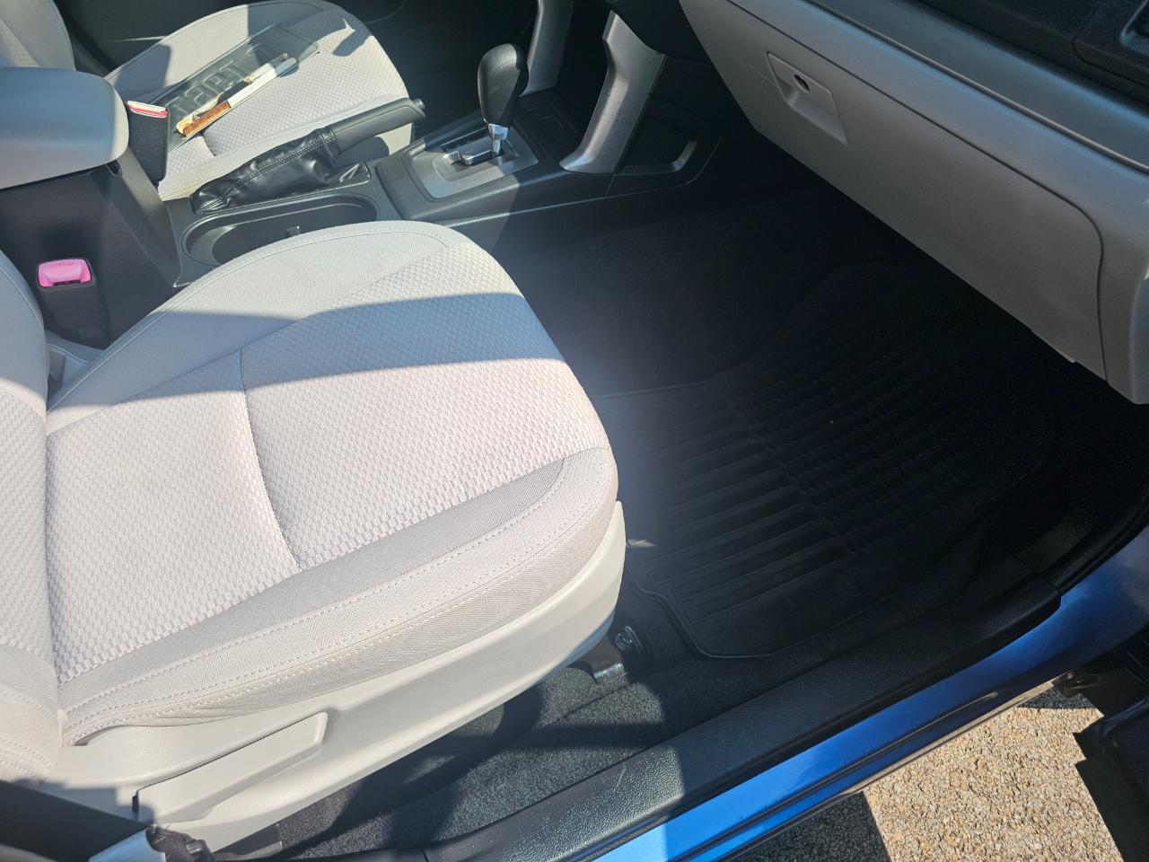 Subaru Forester 4dr CVT 2.5i PZEV 2015