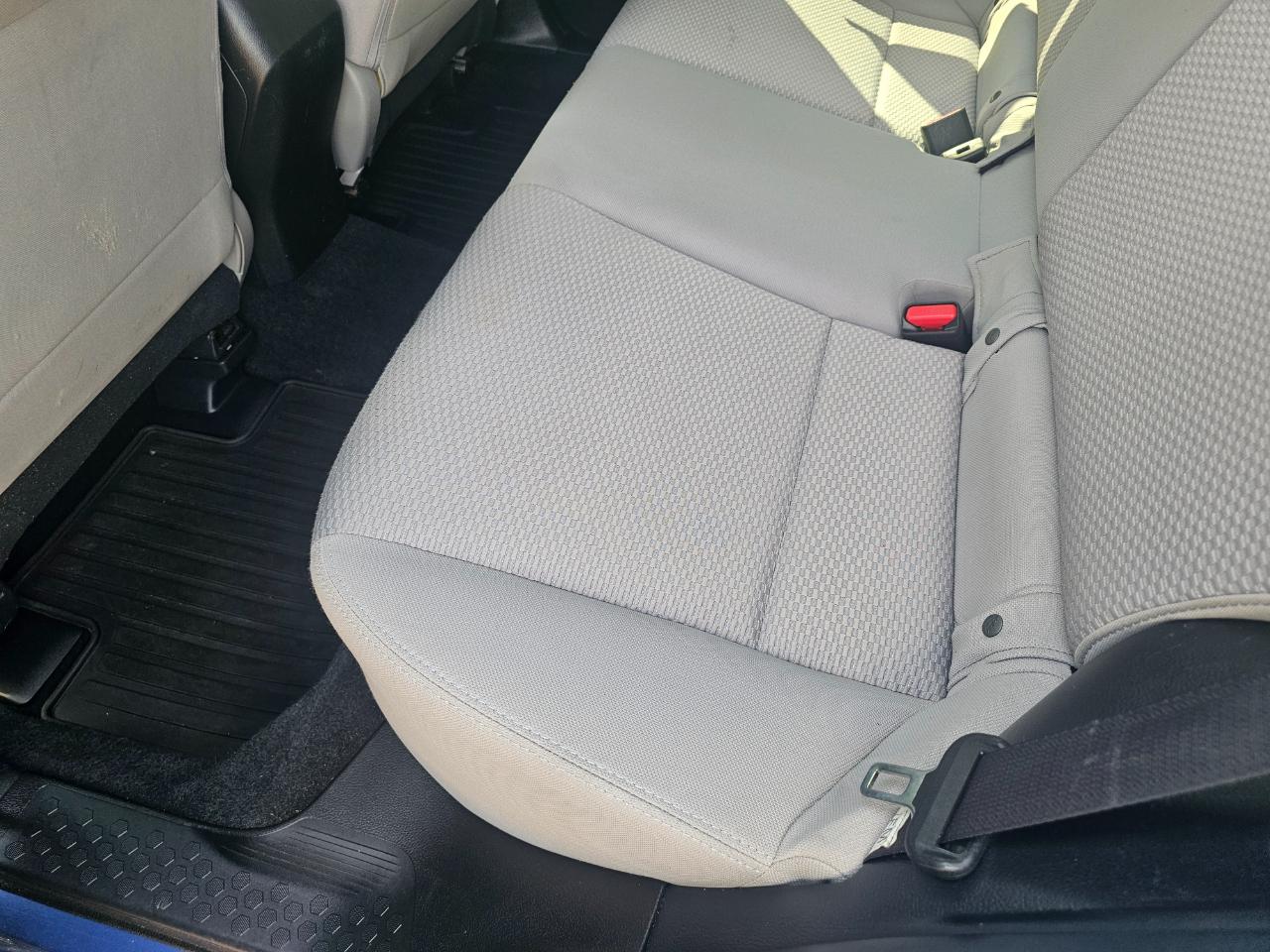 Subaru Forester 4dr CVT 2.5i PZEV 2015
