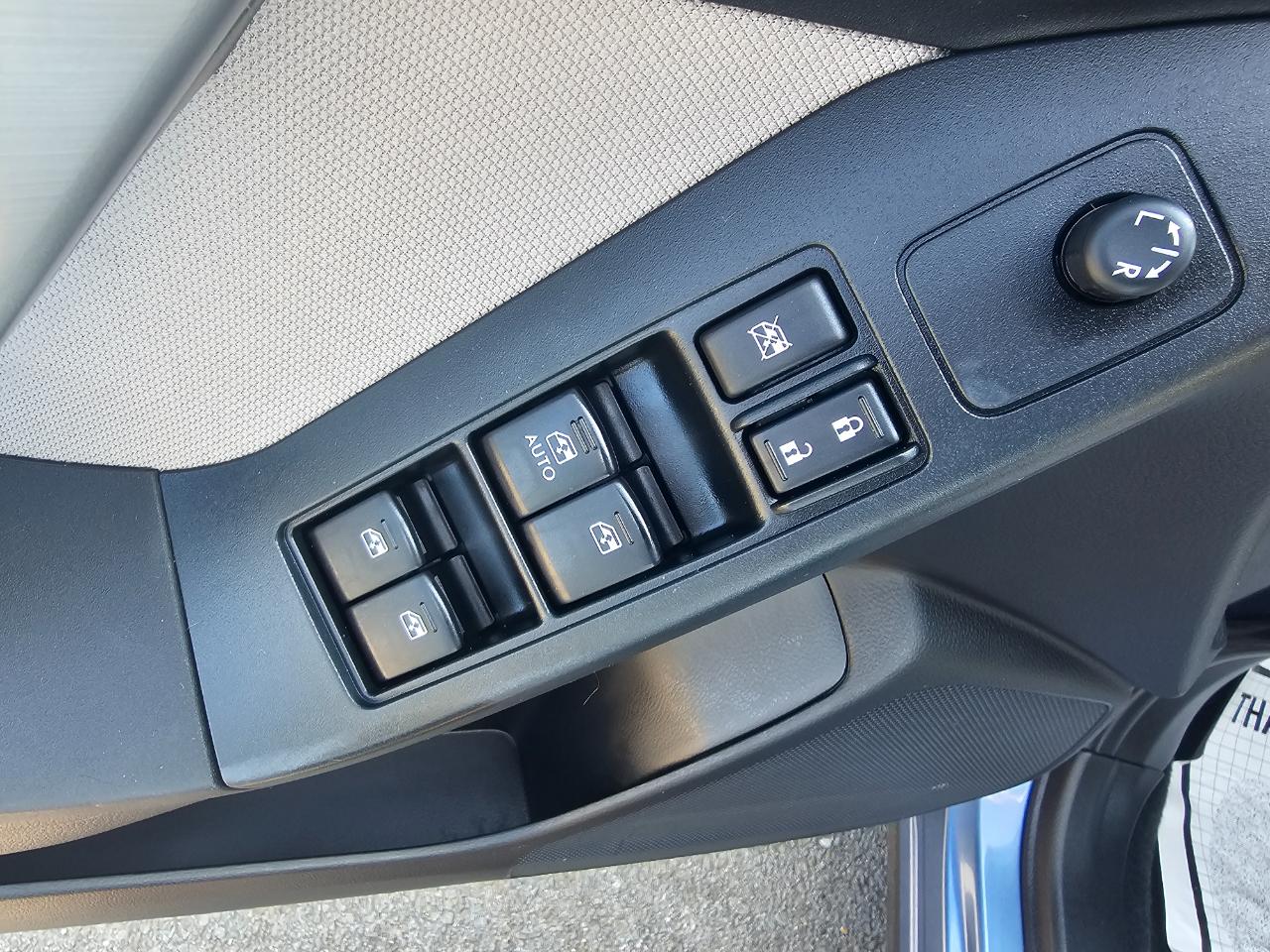 Subaru Forester 4dr CVT 2.5i PZEV 2015