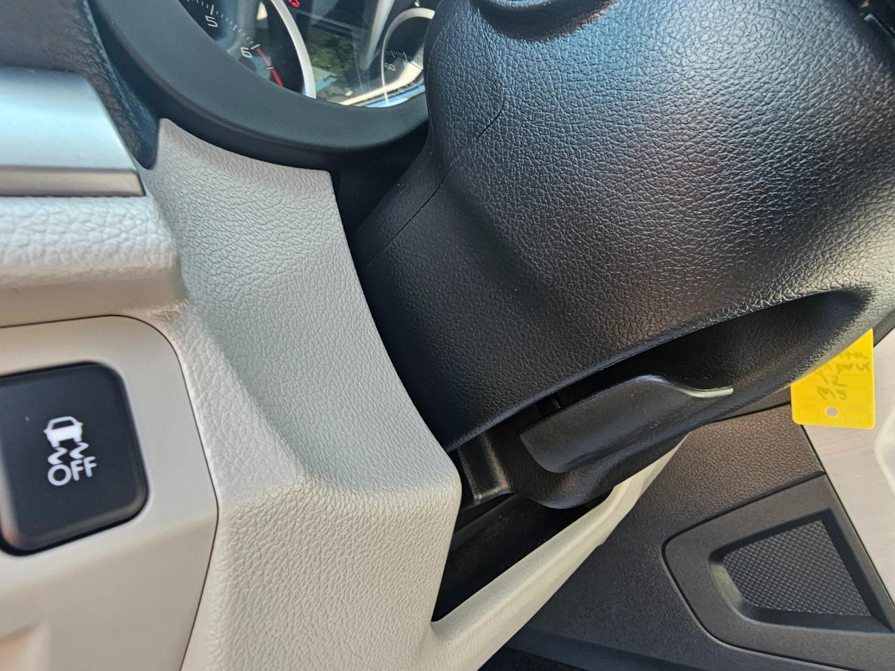 Subaru Forester 4dr CVT 2.5i PZEV 2015