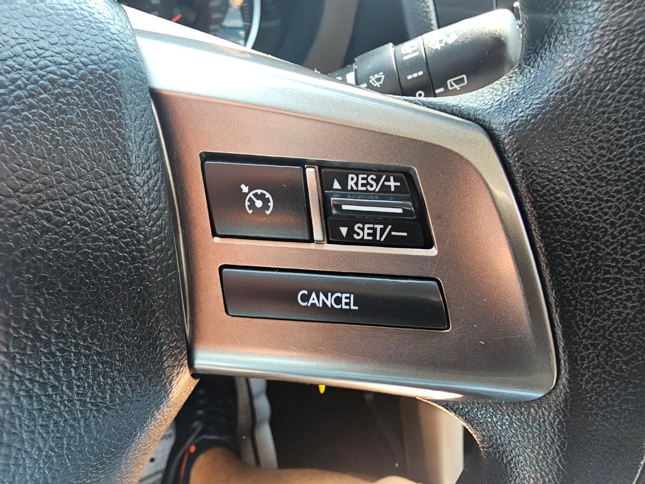 Subaru Forester 4dr CVT 2.5i PZEV 2015