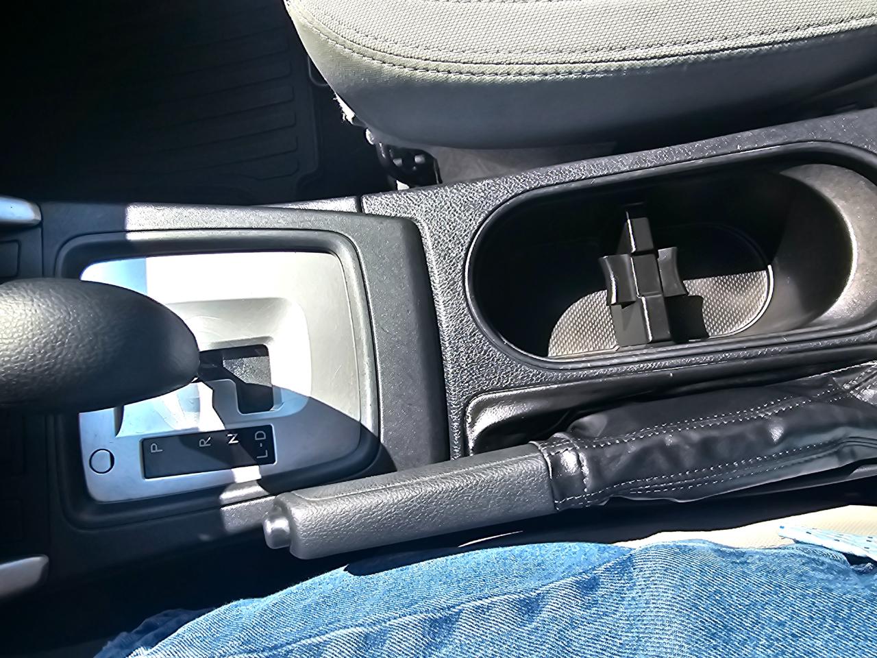 Subaru Forester 4dr CVT 2.5i PZEV 2015