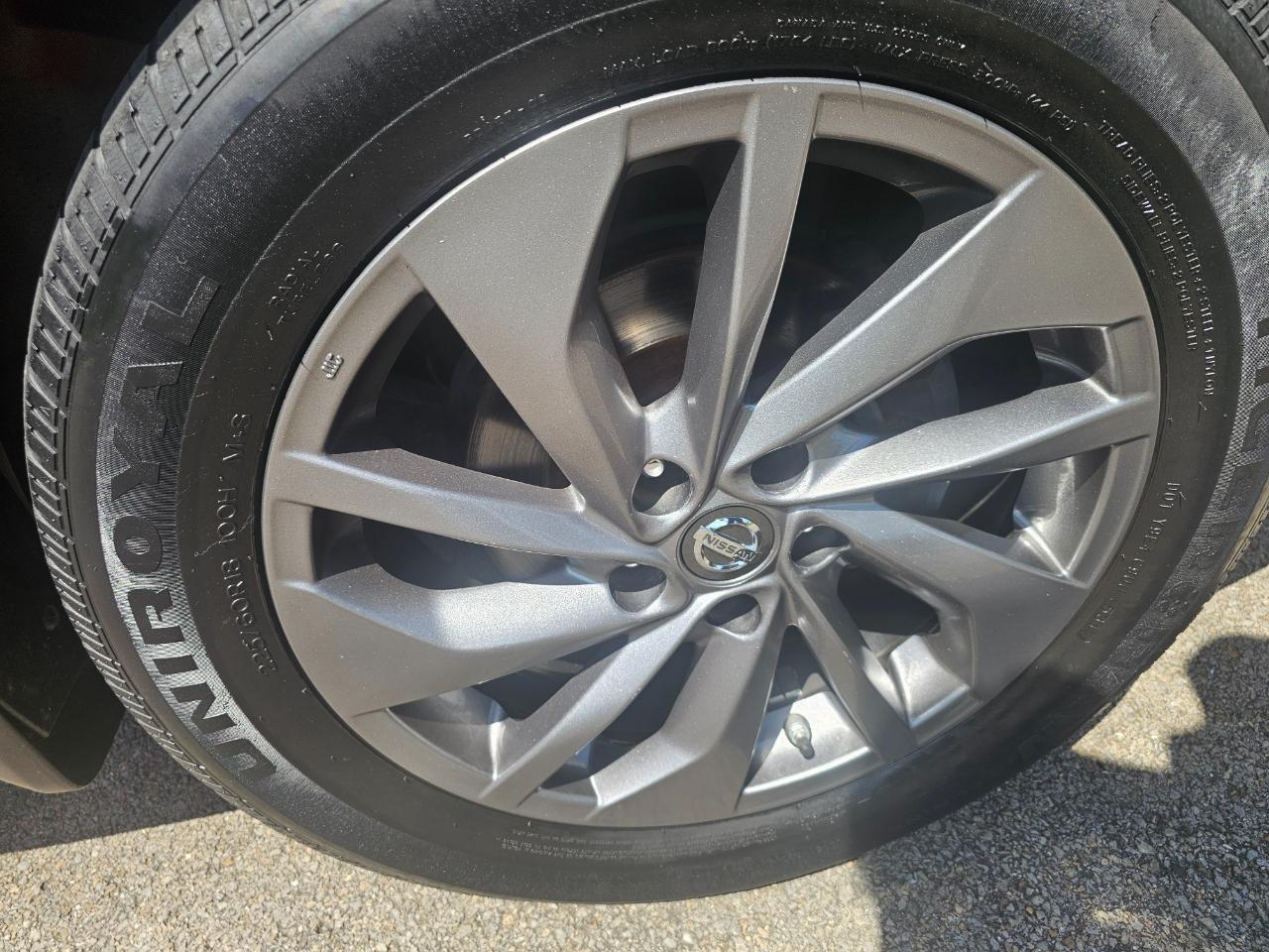 Nissan Rogue AWD 4dr SL 2016