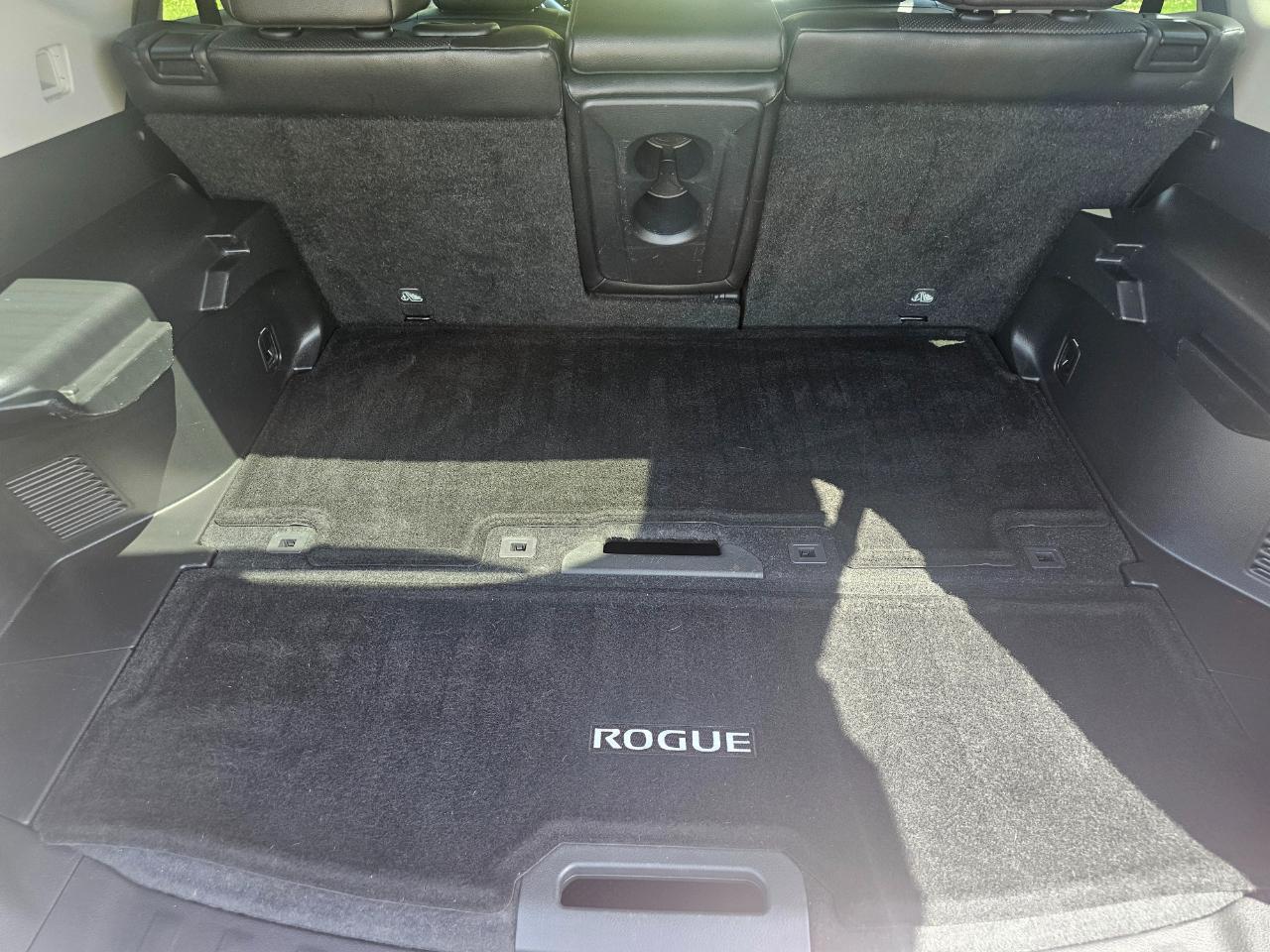Nissan Rogue AWD 4dr SL 2016
