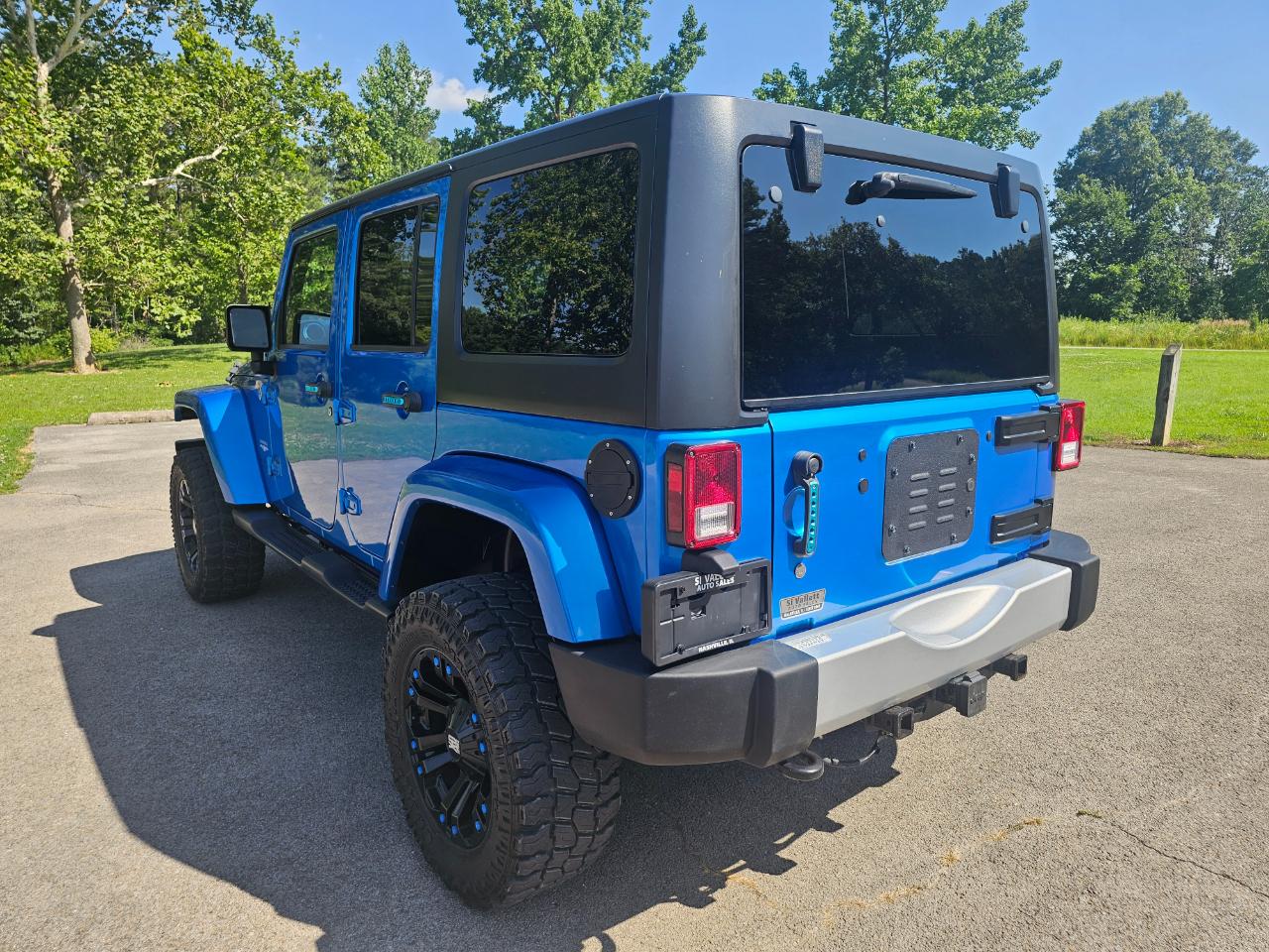 Jeep Wrangler Unlimited 4WD 4dr Sahara 2015