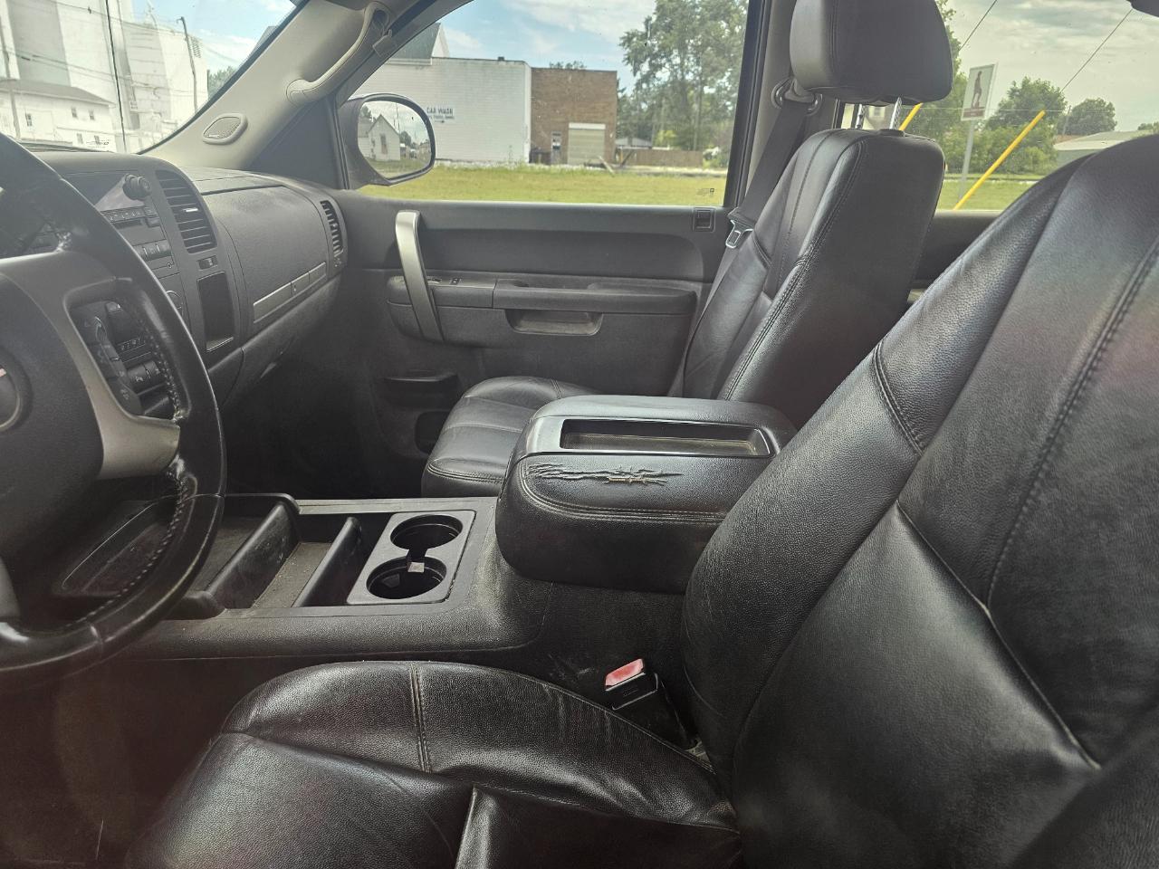 GMC Sierra 1500 4WD Crew Cab 143.5" SLE 2011