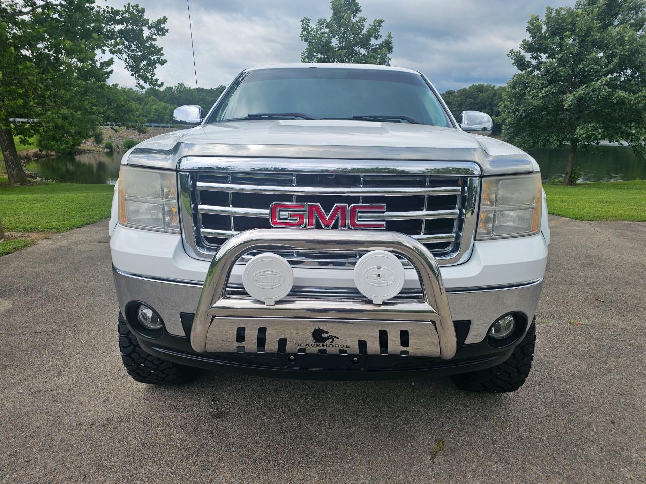 GMC Sierra 1500 4WD Crew Cab 143.5" SLE 2011
