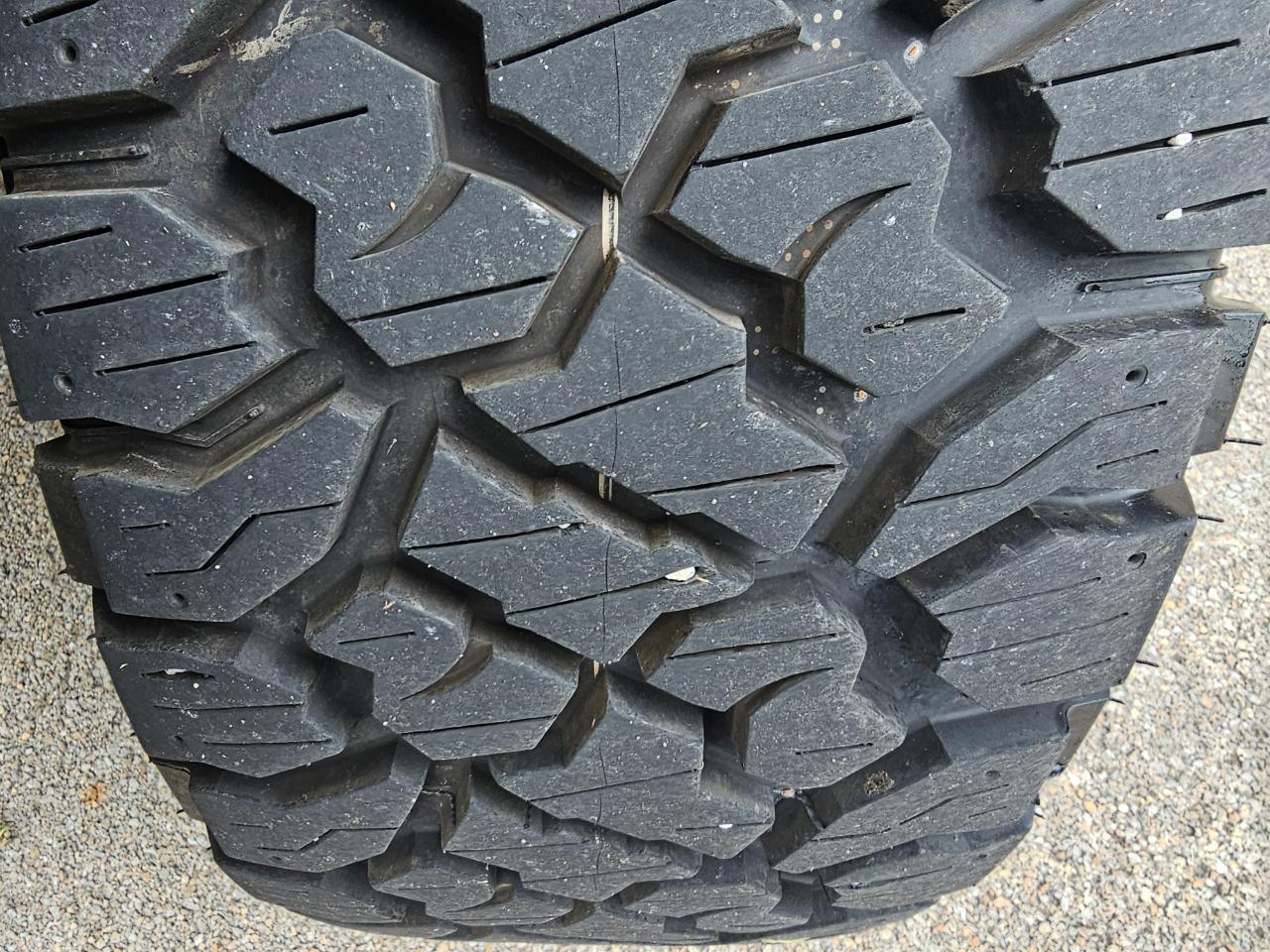 GMC Sierra 1500 4WD Crew Cab 143.5" SLE 2011