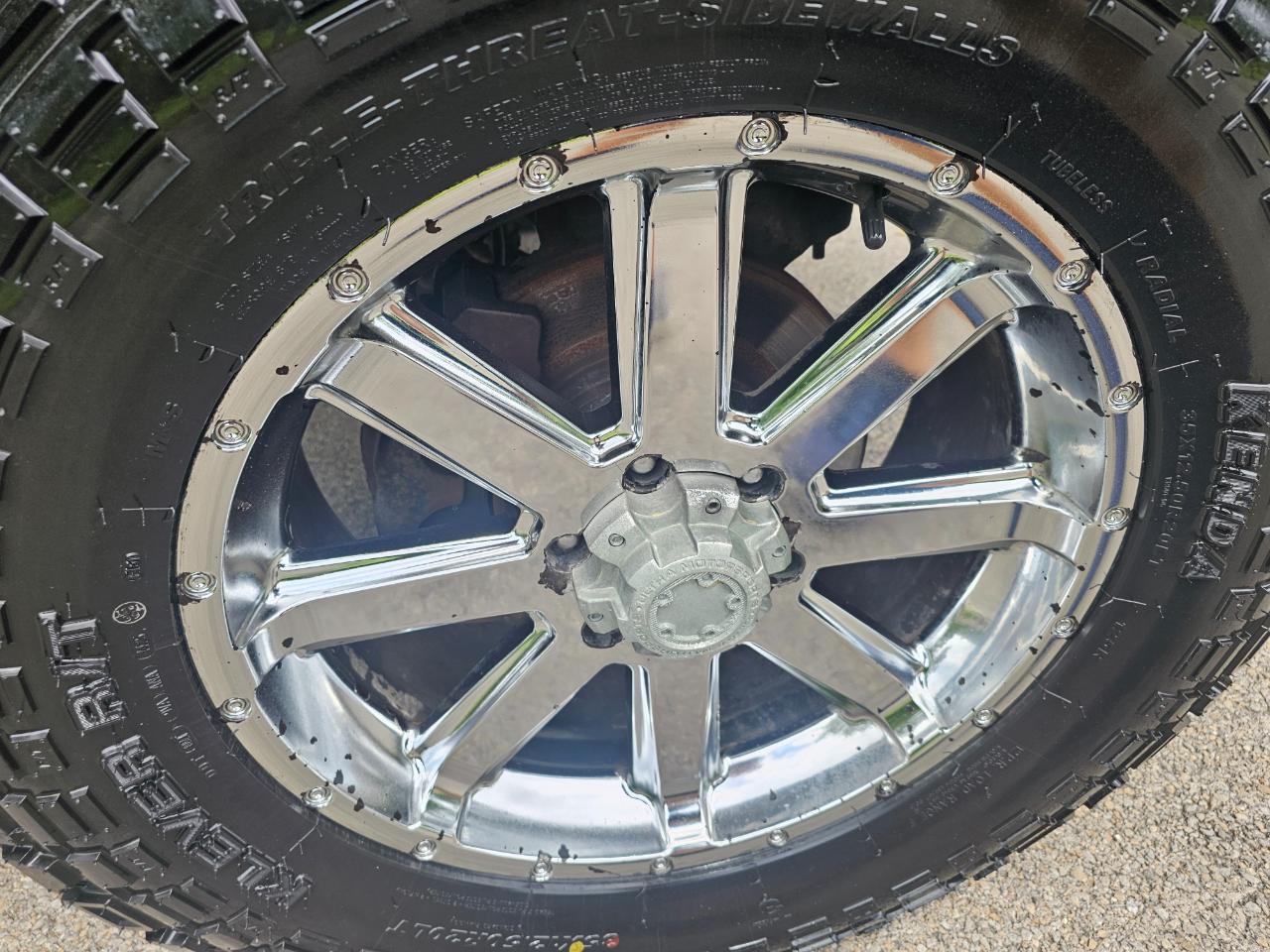 GMC Sierra 1500 4WD Crew Cab 143.5" SLE 2011