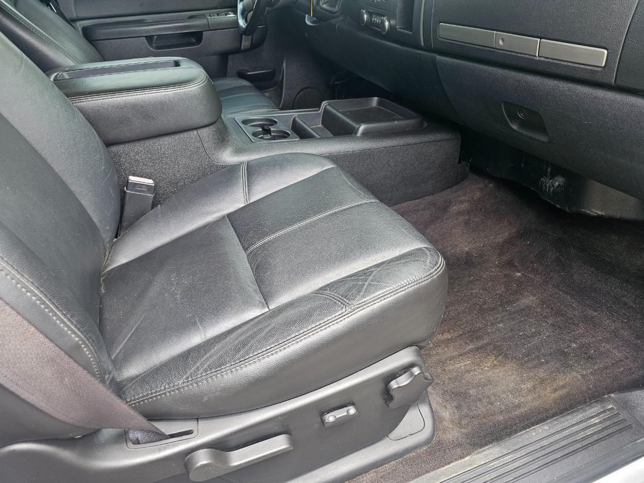 GMC Sierra 1500 4WD Crew Cab 143.5" SLE 2011
