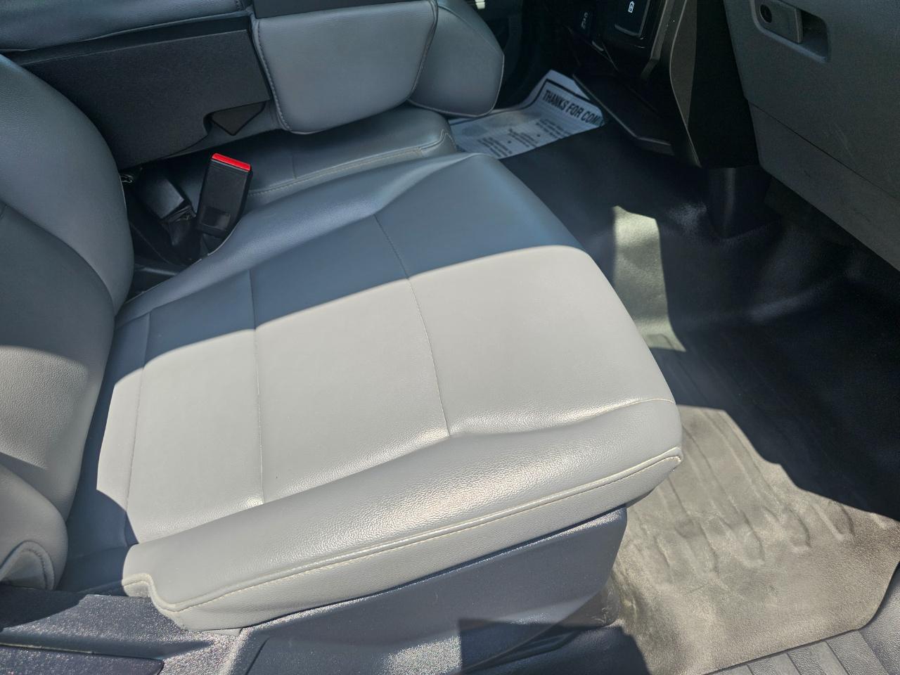 Ford F-150 4WD Reg Cab 141" XL 2021