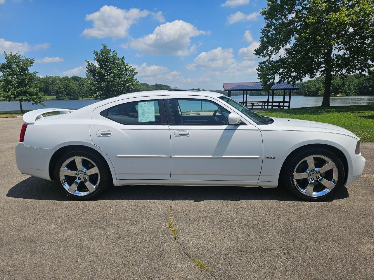 Dodge Charger 4dr Sdn R/T RWD 2010