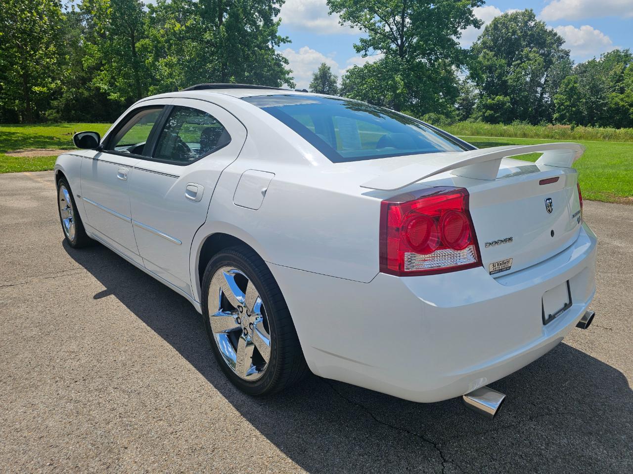 Dodge Charger 4dr Sdn R/T RWD 2010