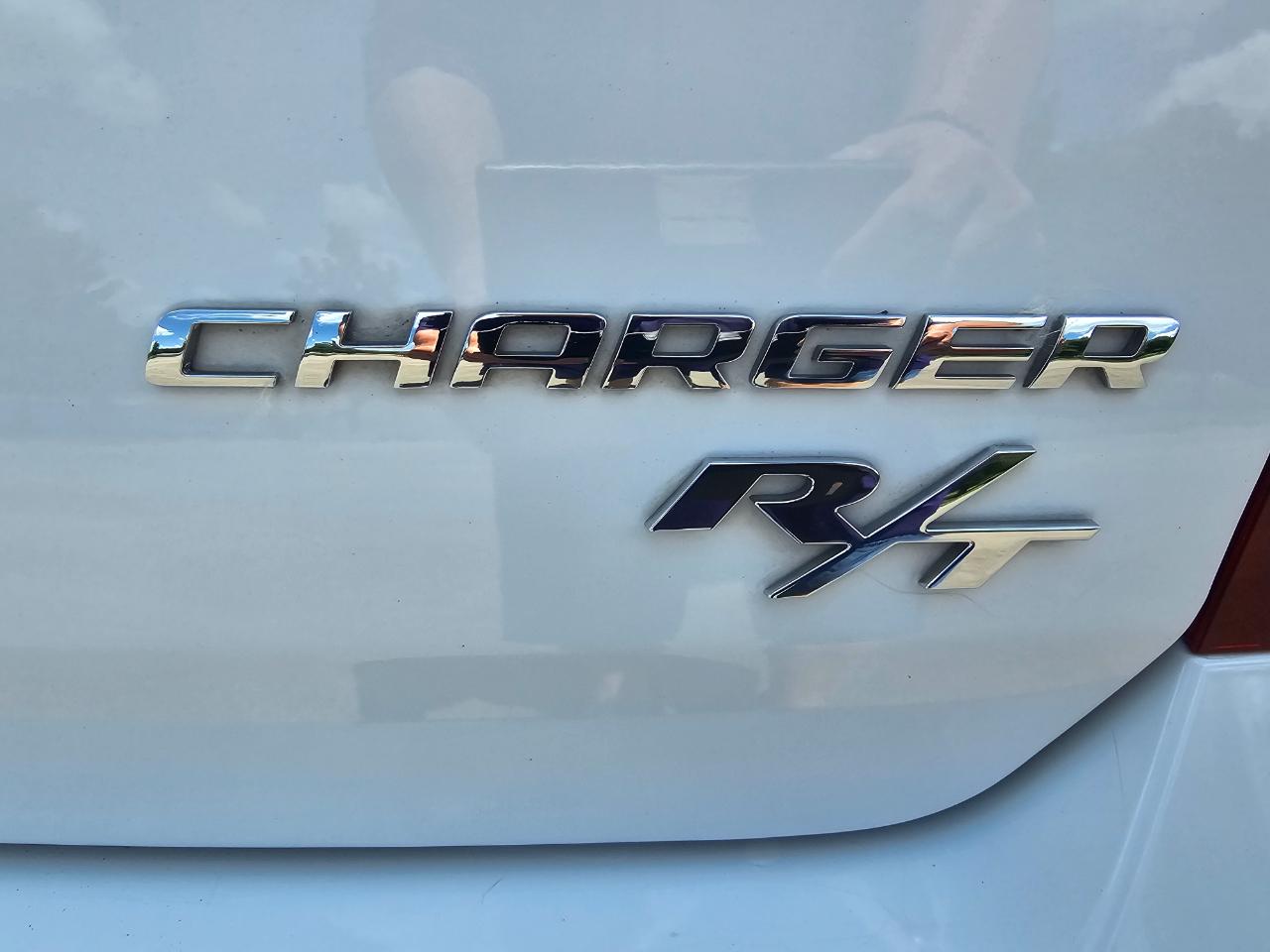 Dodge Charger 4dr Sdn R/T RWD 2010