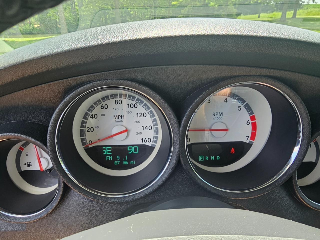 Dodge Charger 4dr Sdn R/T RWD 2010