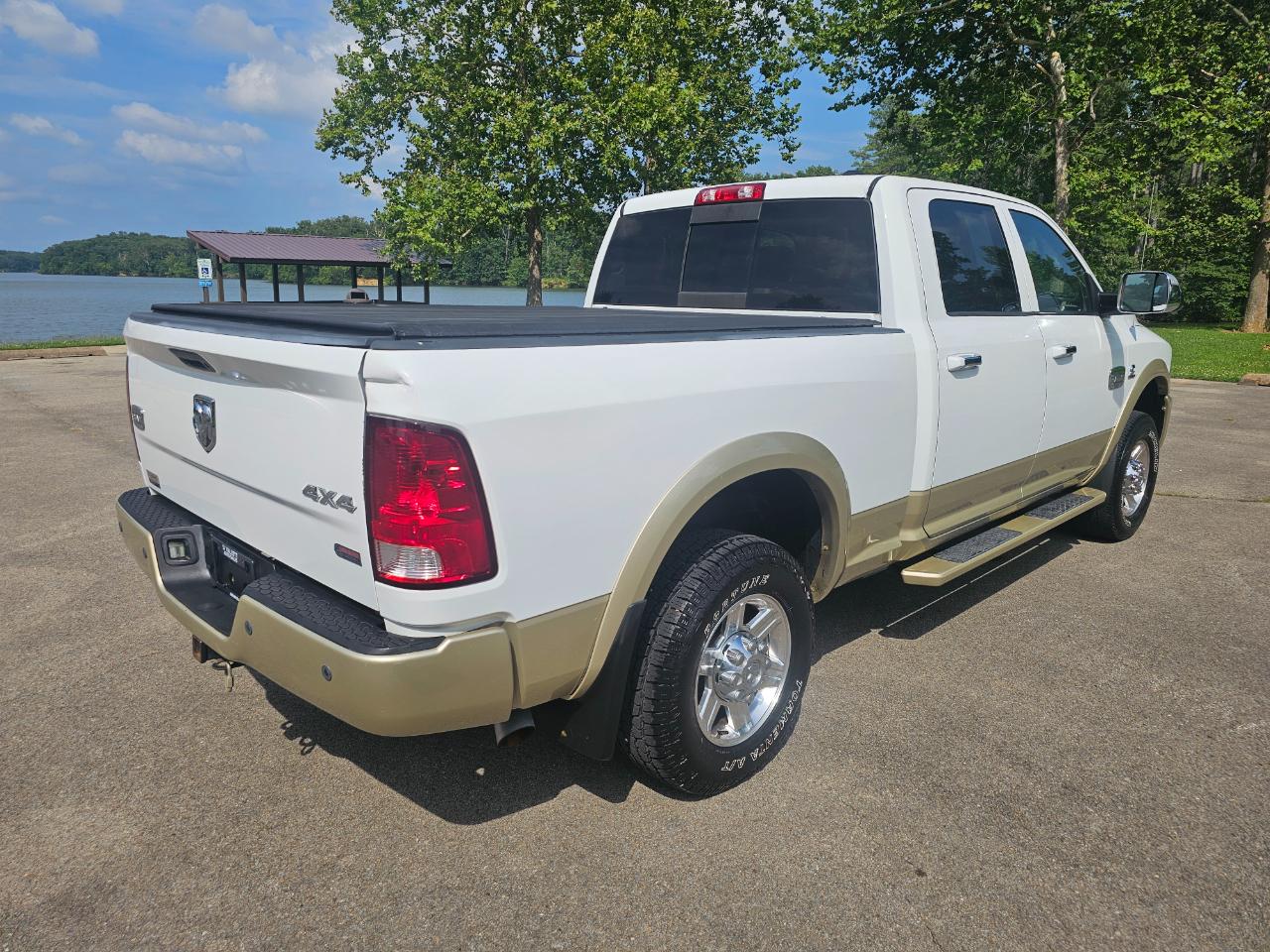 RAM 2500 4WD Crew Cab 149" Laramie Longhorn 2012