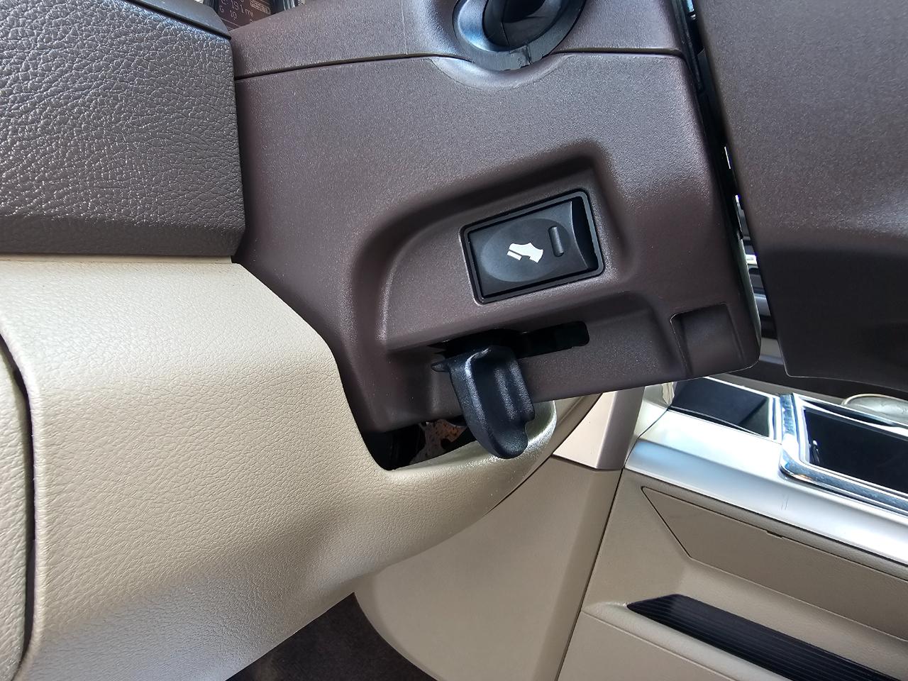 RAM 2500 4WD Crew Cab 149" Laramie Longhorn 2012