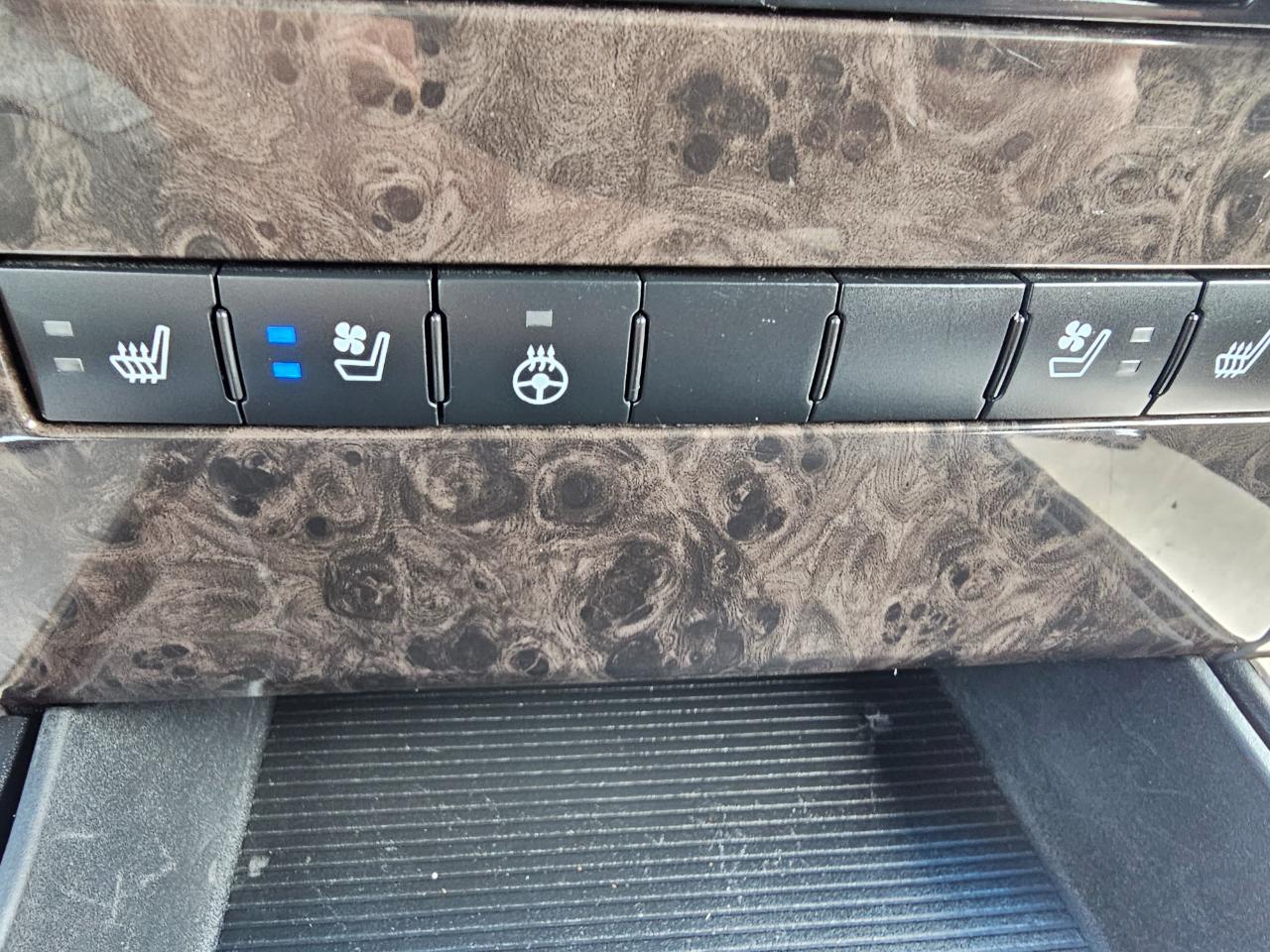 RAM 2500 4WD Crew Cab 149" Laramie Longhorn 2012