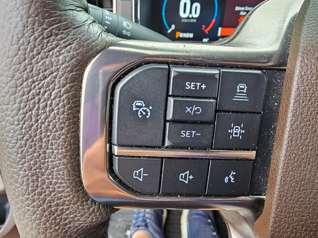 Ford F-150 King Ranch 4WD SuperCrew 5.5' Box 2023