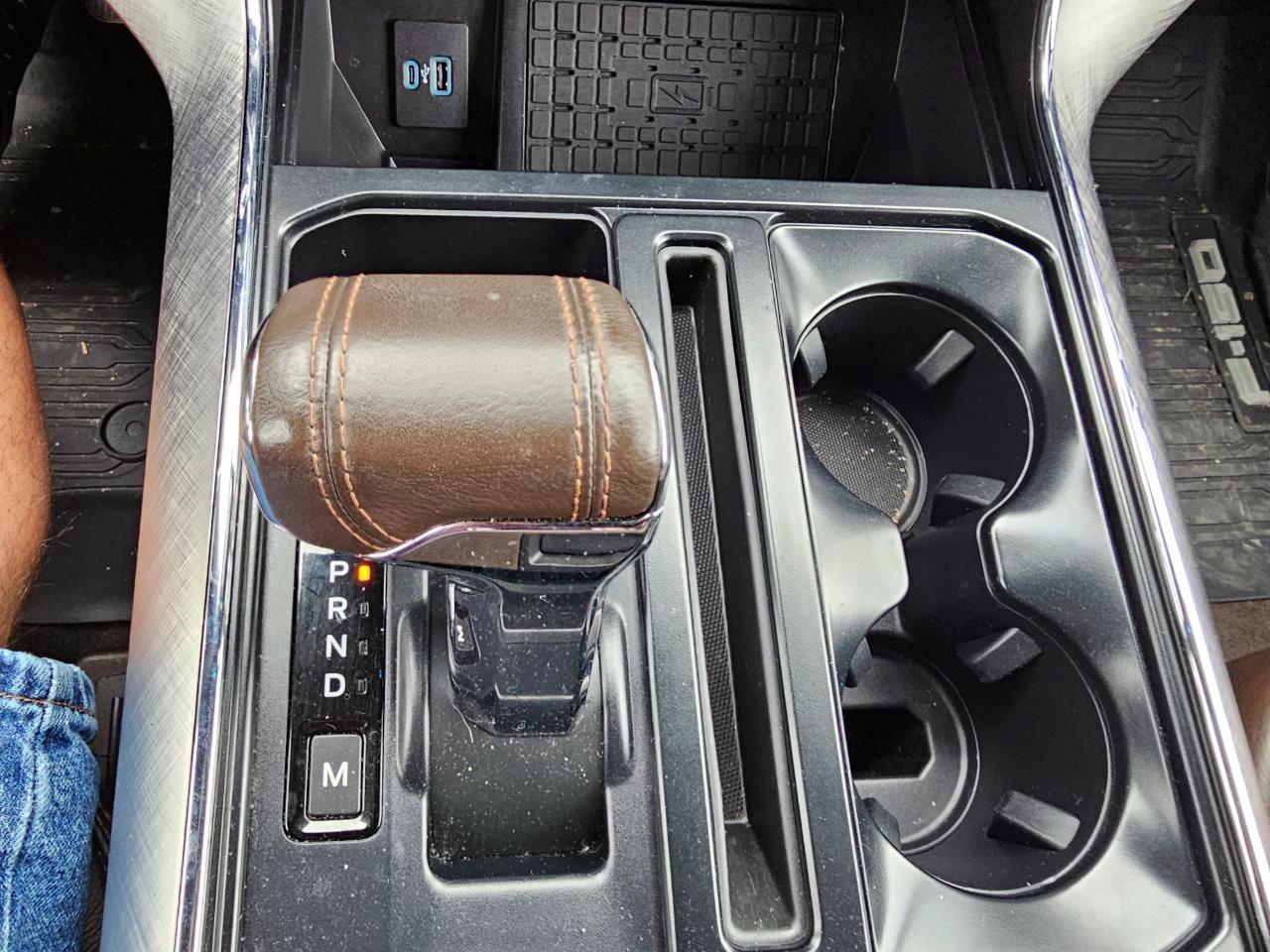 Ford F-150 King Ranch 4WD SuperCrew 5.5' Box 2023