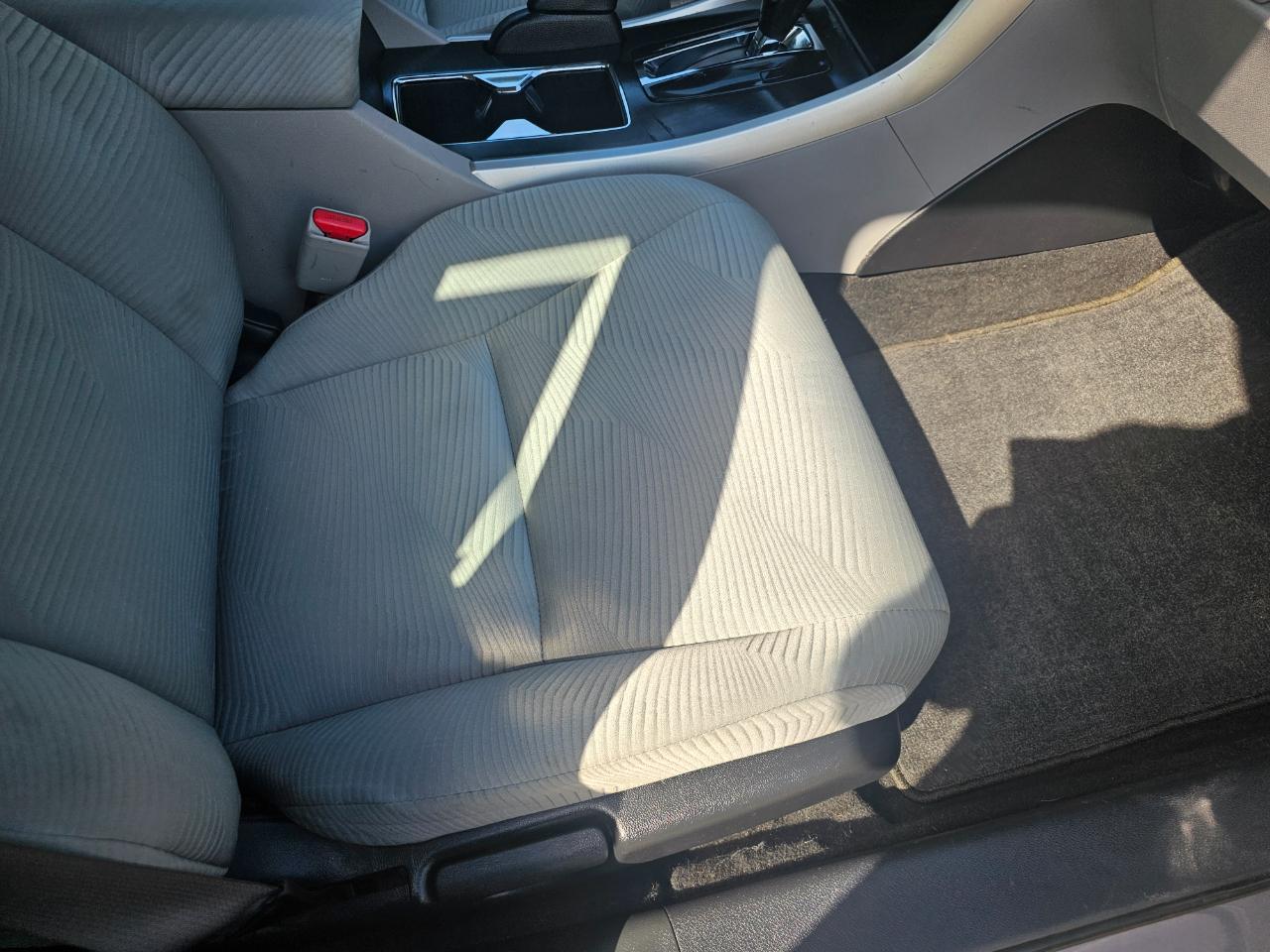 Honda Accord Sedan 4dr I4 CVT LX 2014