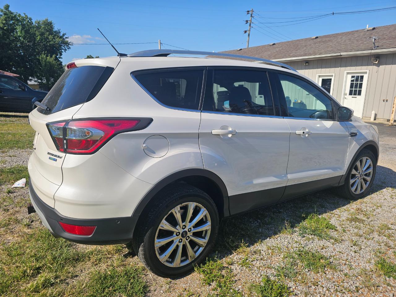 Ford Escape Titanium 4WD 2017