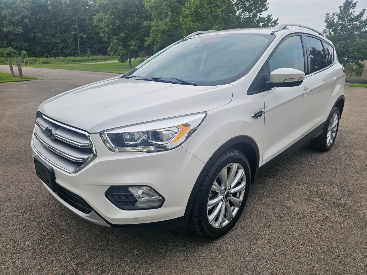Ford Escape Titanium 4WD 2017