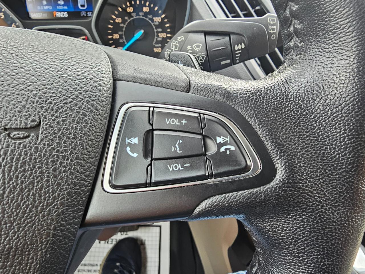 Ford Escape Titanium 4WD 2017