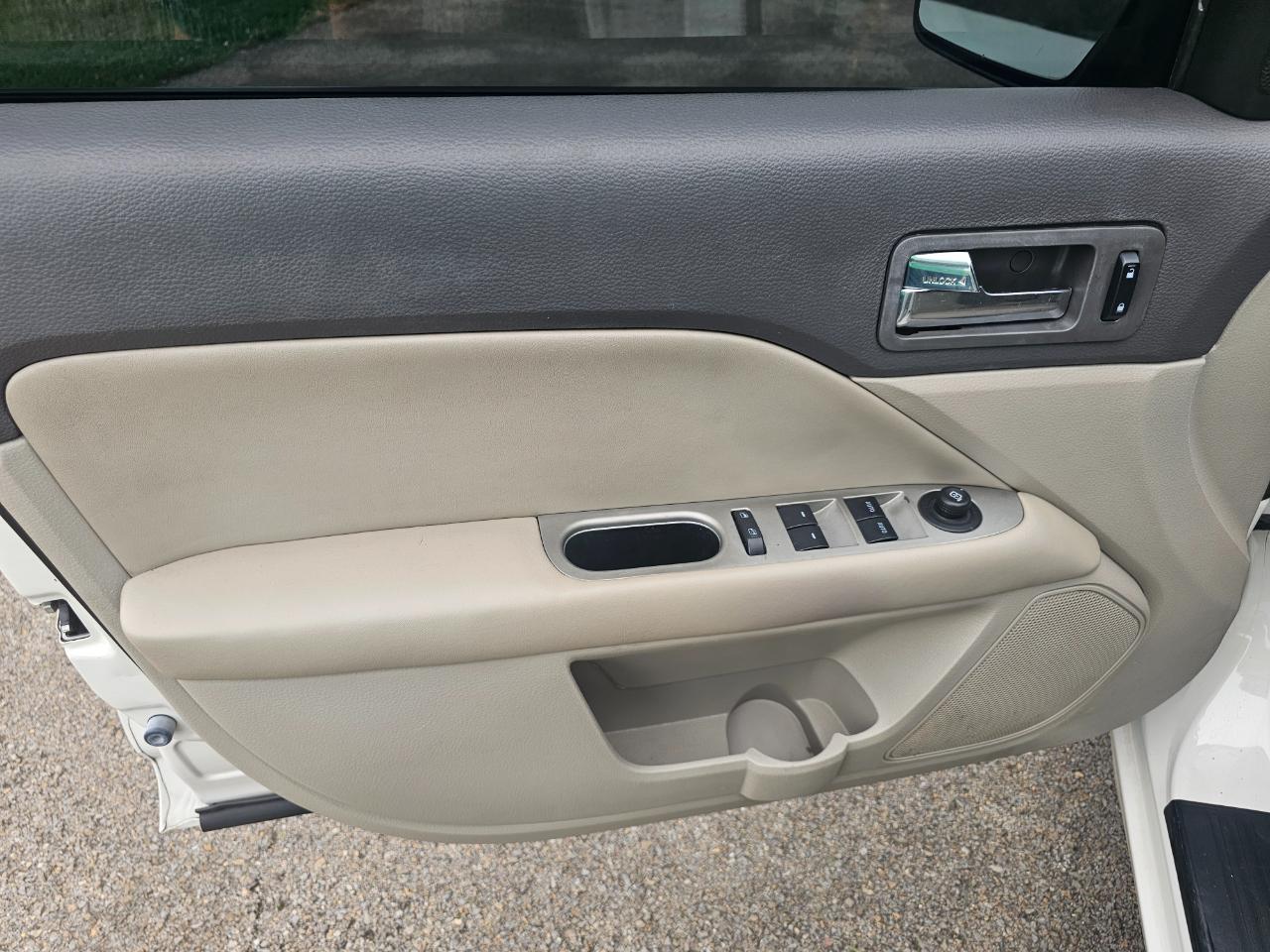 Ford Fusion 4dr Sdn SEL FWD 2012
