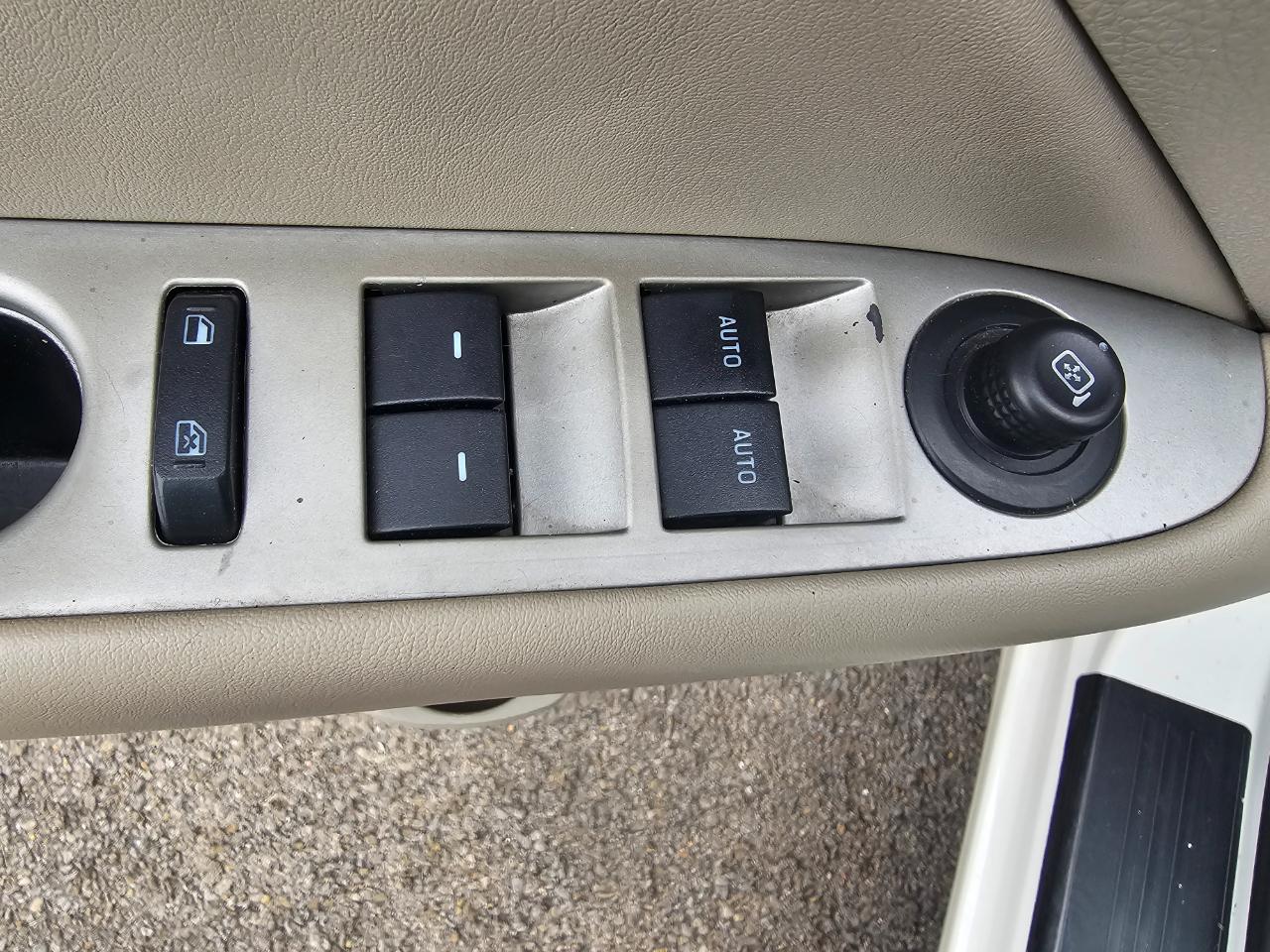 Ford Fusion 4dr Sdn SEL FWD 2012