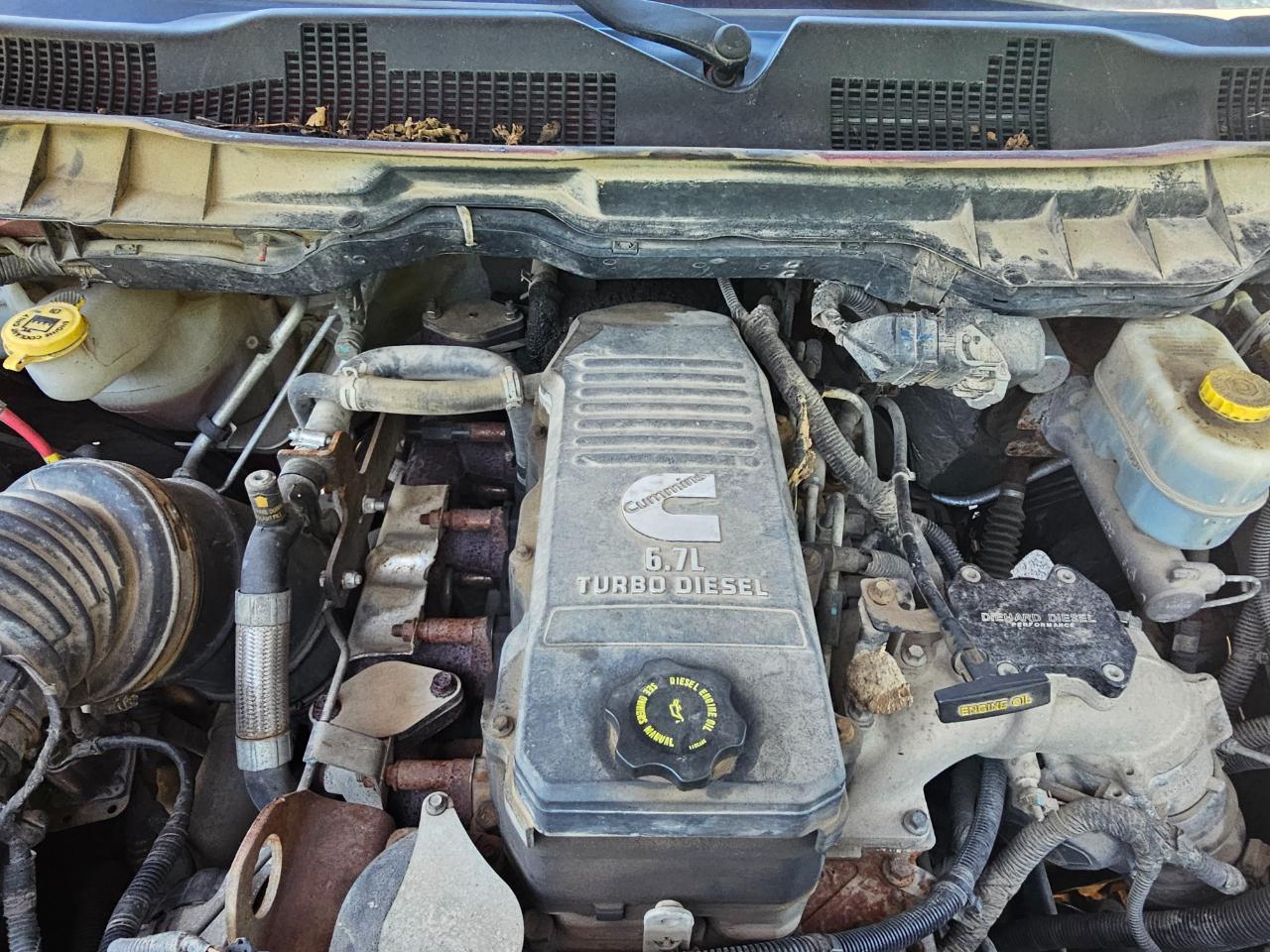 RAM 2500 4WD Crew Cab 149" ST 2011