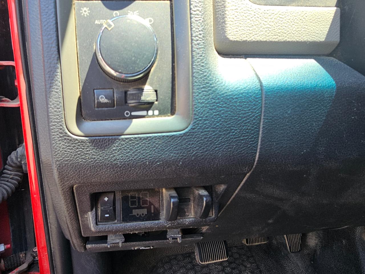 RAM 2500 4WD Crew Cab 149" ST 2011