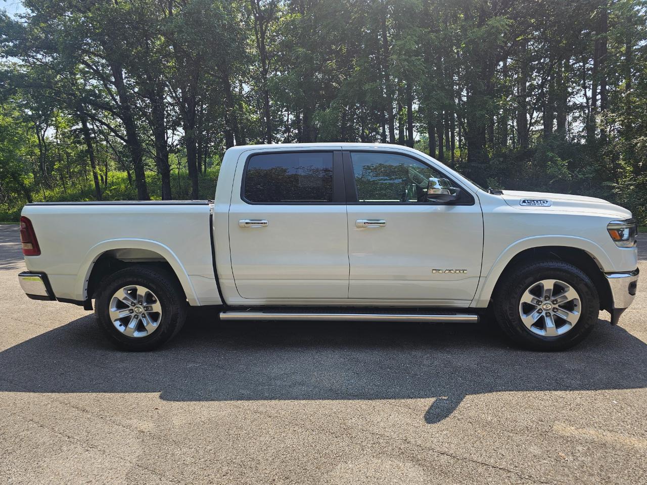 RAM 1500 Laramie 4x4 Crew Cab 5'7" Box 2019