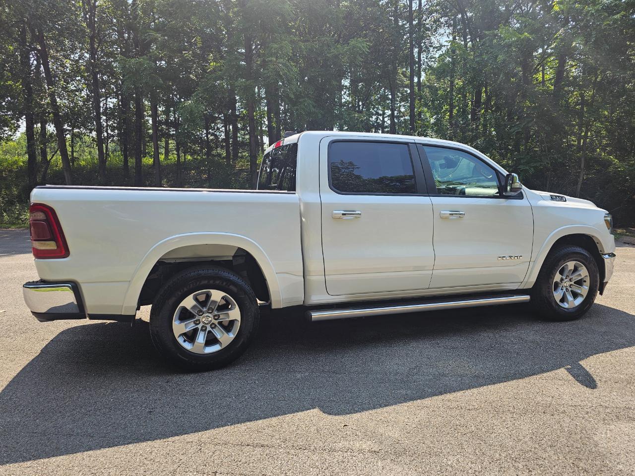 RAM 1500 Laramie 4x4 Crew Cab 5'7" Box 2019