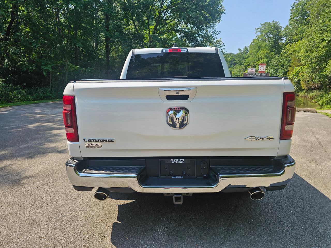 RAM 1500 Laramie 4x4 Crew Cab 5'7" Box 2019