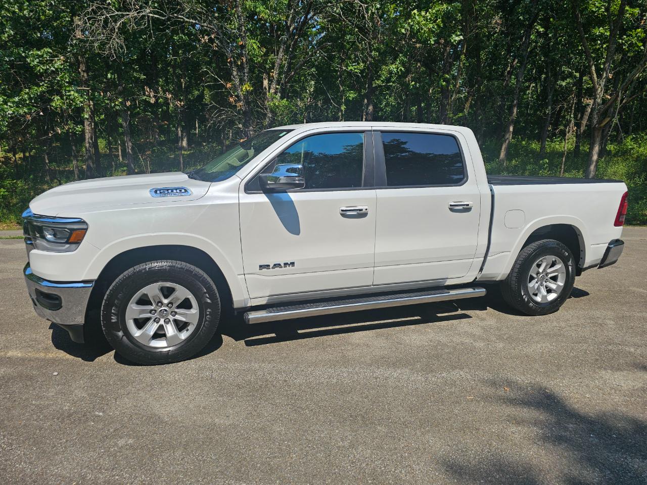 RAM 1500 Laramie 4x4 Crew Cab 5'7" Box 2019