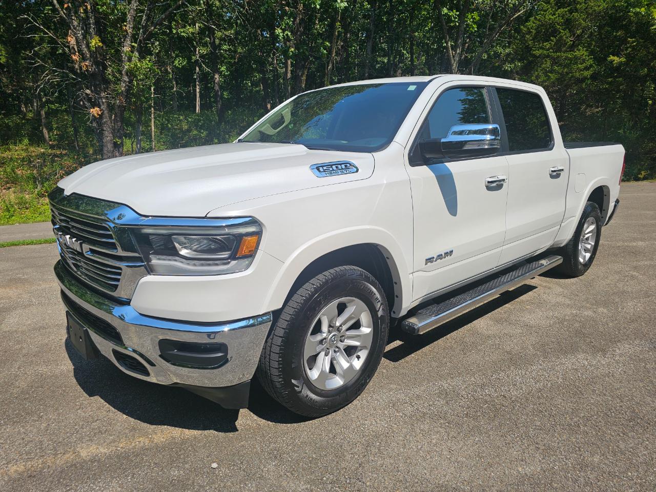RAM 1500 Laramie 4x4 Crew Cab 5'7" Box 2019