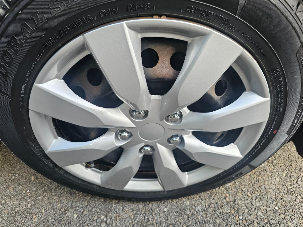 Nissan Sentra 4dr Sdn I4 CVT FE+ S 2015