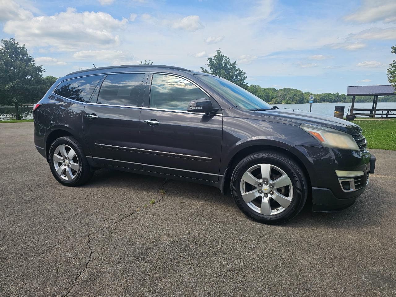 Chevrolet Traverse FWD 4dr LTZ 2013