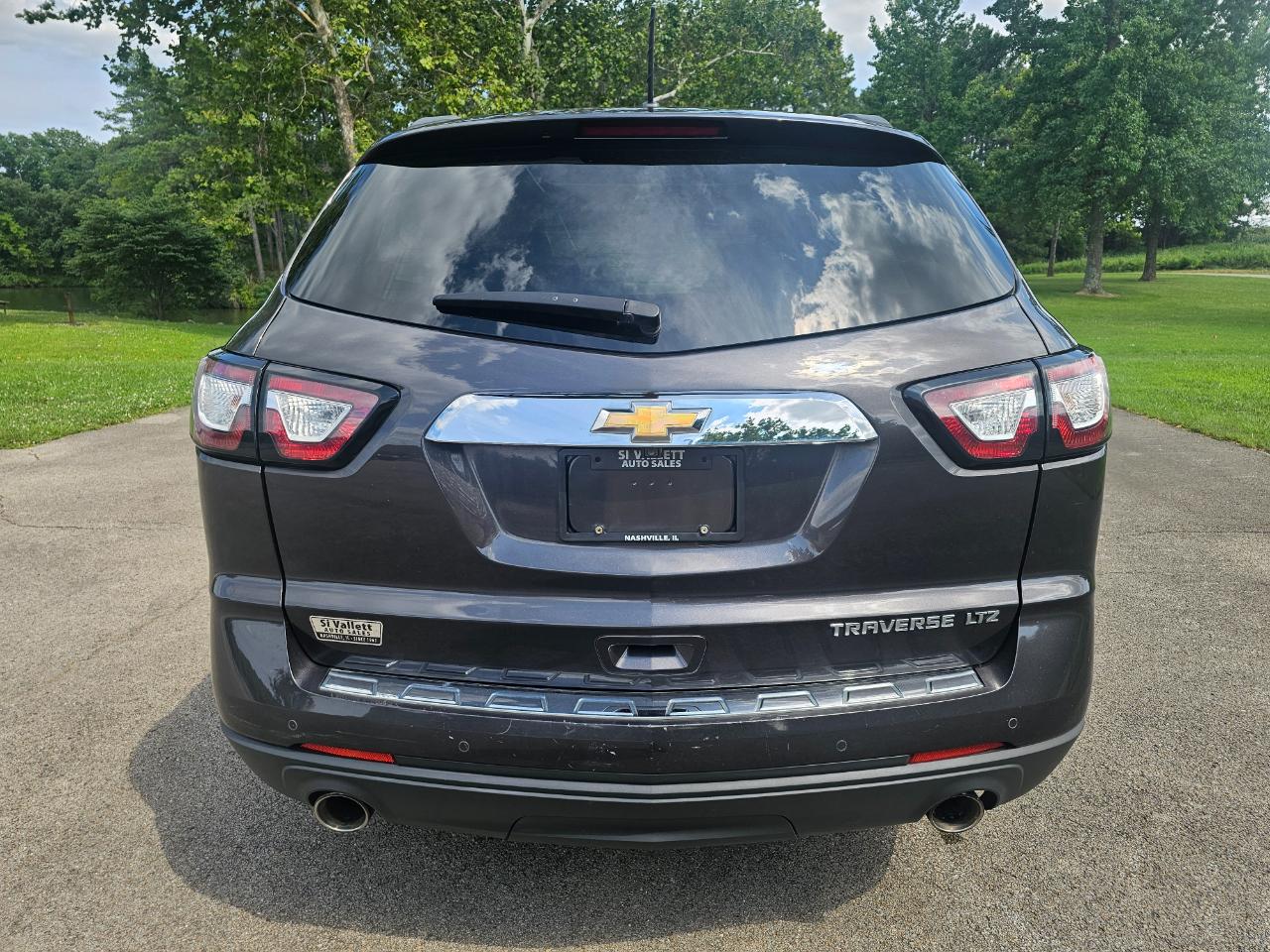 Chevrolet Traverse FWD 4dr LTZ 2013