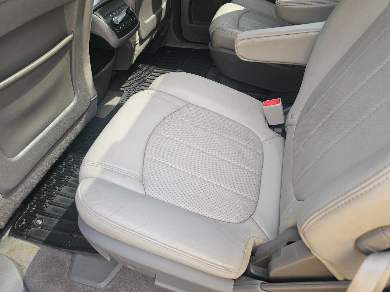 Chevrolet Traverse FWD 4dr LTZ 2013
