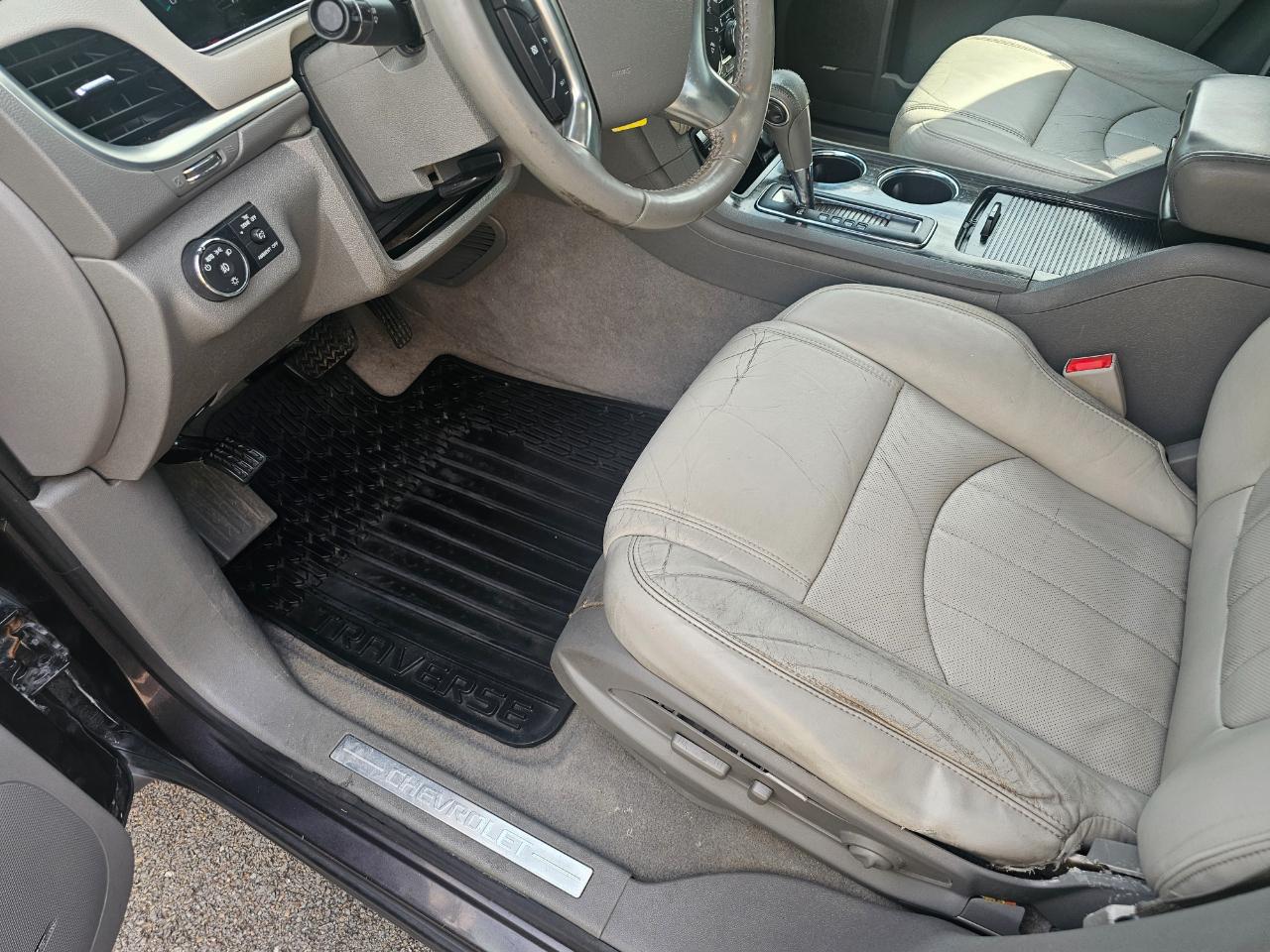 Chevrolet Traverse FWD 4dr LTZ 2013