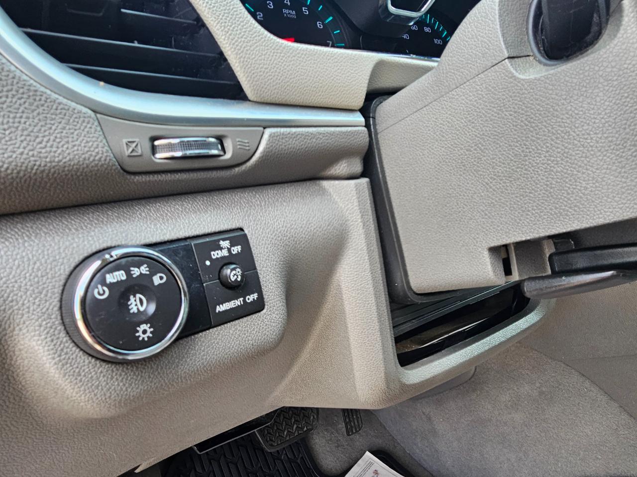 Chevrolet Traverse FWD 4dr LTZ 2013