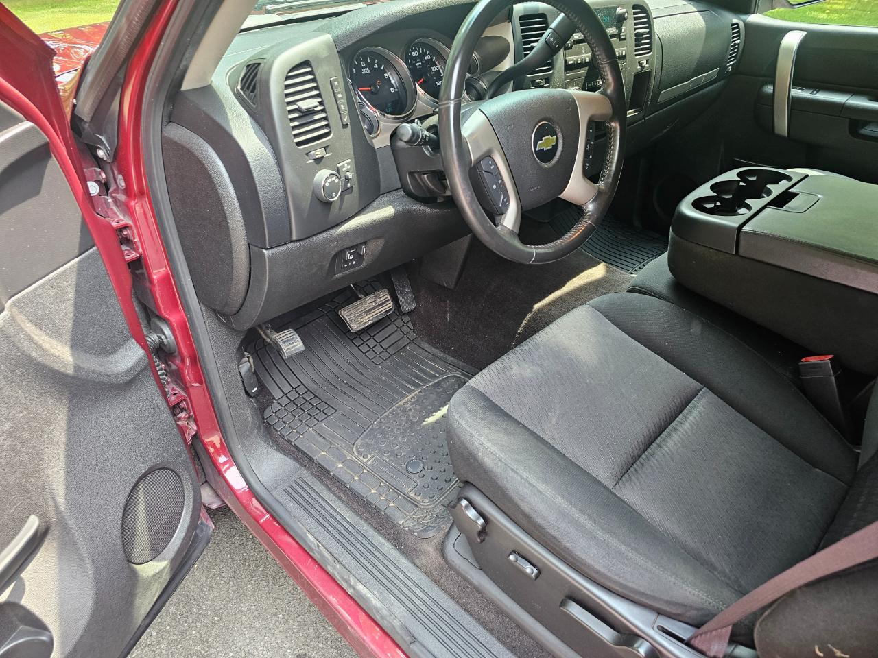 Chevrolet Silverado 1500 2WD Crew Cab 143.5" LT 2013