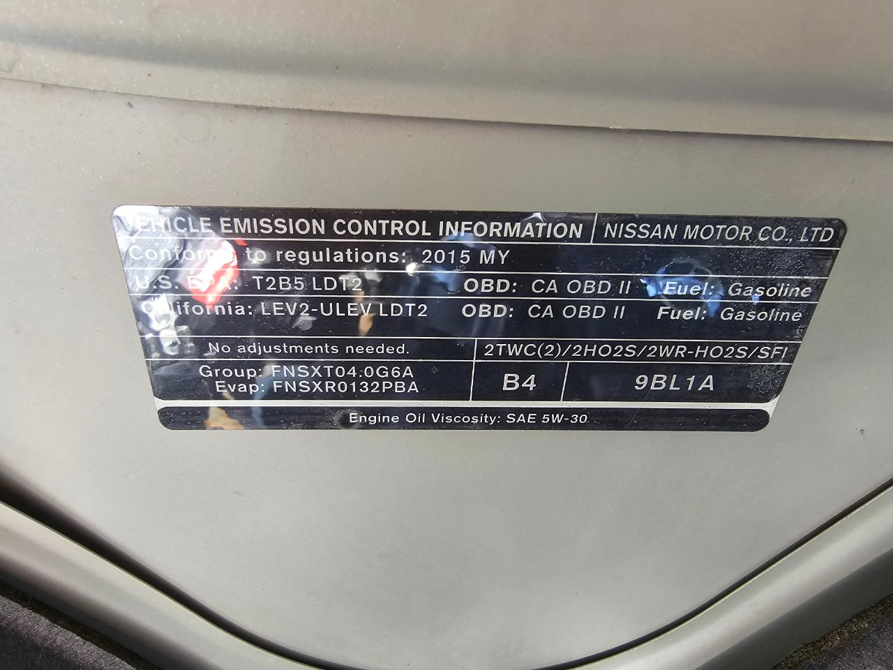 Nissan Frontier 2WD Crew Cab SWB Auto SV 2015