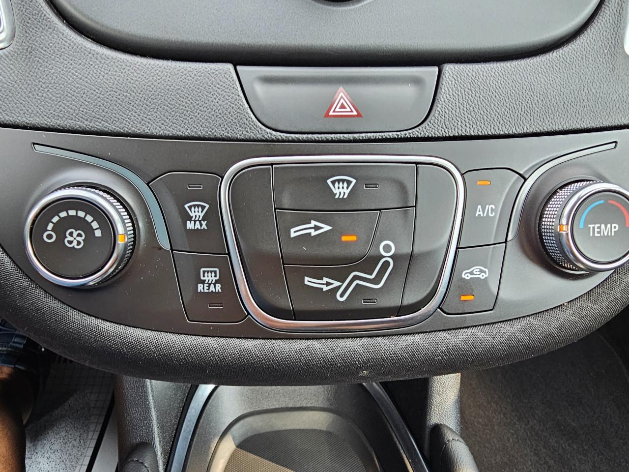Chevrolet Malibu 4dr Sdn LT w/1LT 2018