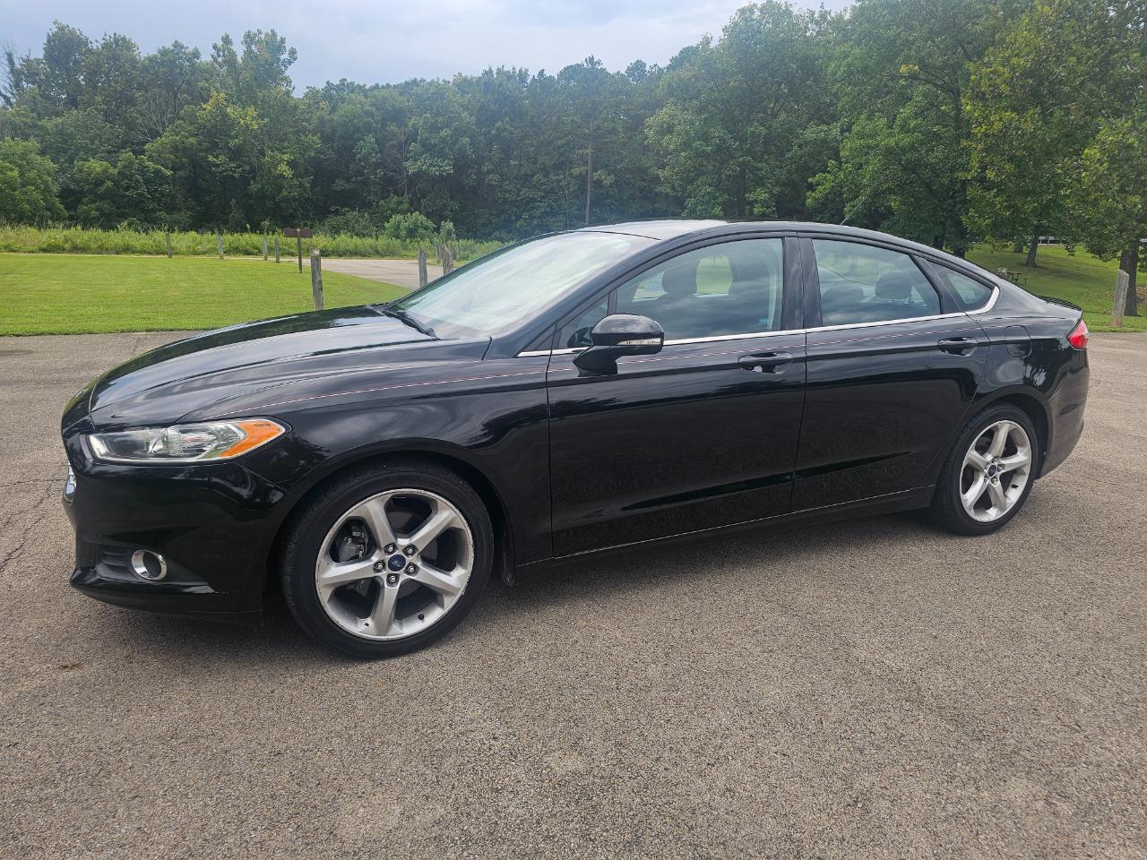 Ford Fusion 4dr Sdn SE FWD 2016